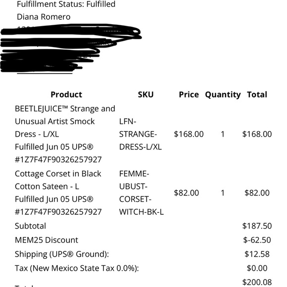 La Femme en Noir Corset - Picture 2 of 3